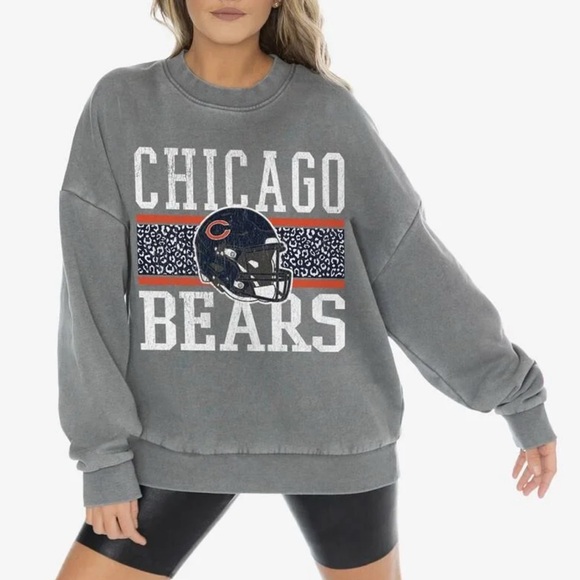 Gameday Couture Gray Chicago Bears Vintage Wash Oversized Crewneck Pullover NWT - Picture 1 of 3